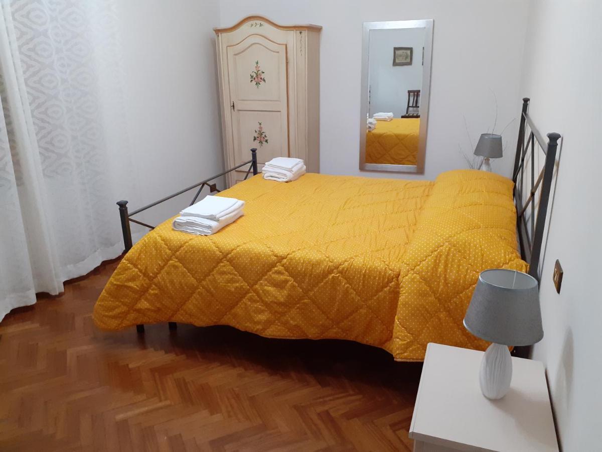 La Fiora Bed & Breakfast Sansepolcro Bagian luar foto
