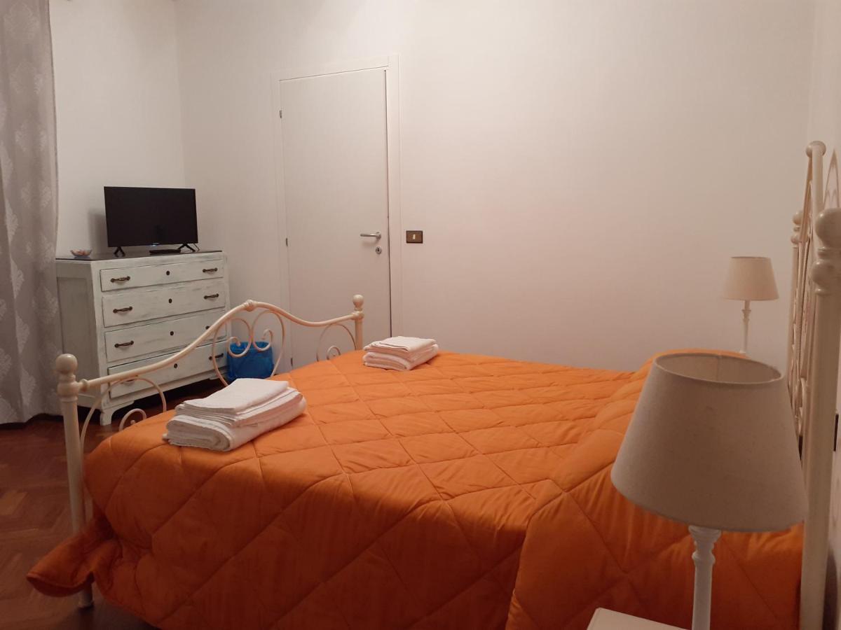 La Fiora Bed & Breakfast Sansepolcro Bagian luar foto