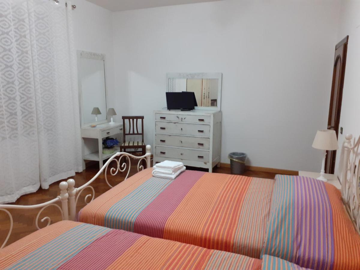 La Fiora Bed & Breakfast Sansepolcro Bagian luar foto