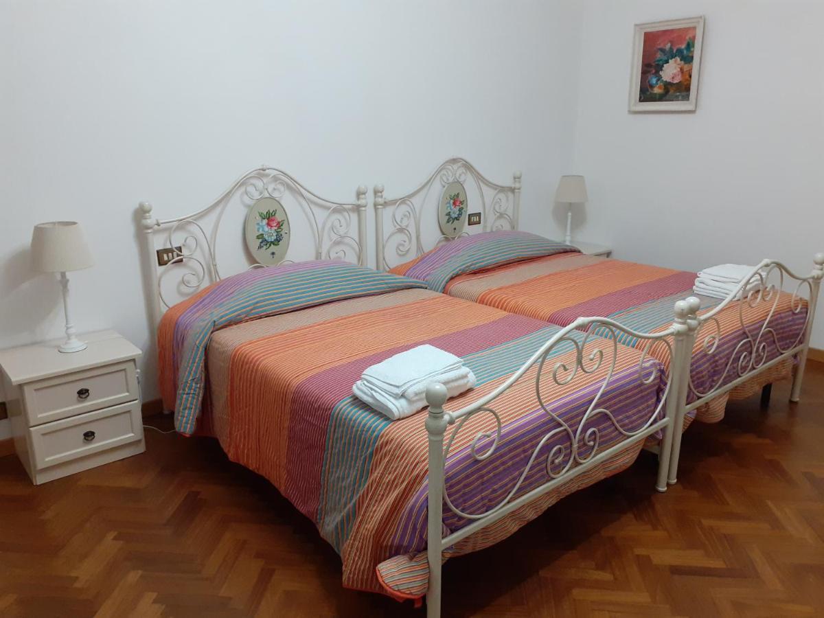 La Fiora Bed & Breakfast Sansepolcro Bagian luar foto
