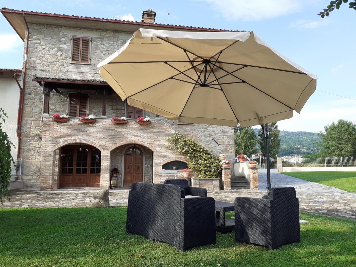 La Fiora Bed & Breakfast Sansepolcro Bagian luar foto